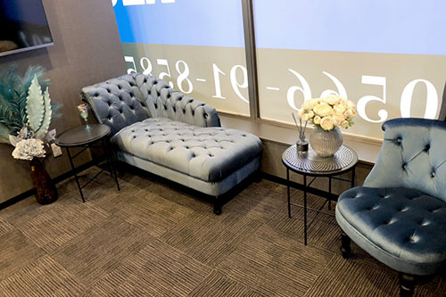 レグルスゼロ刈谷店内観待合室